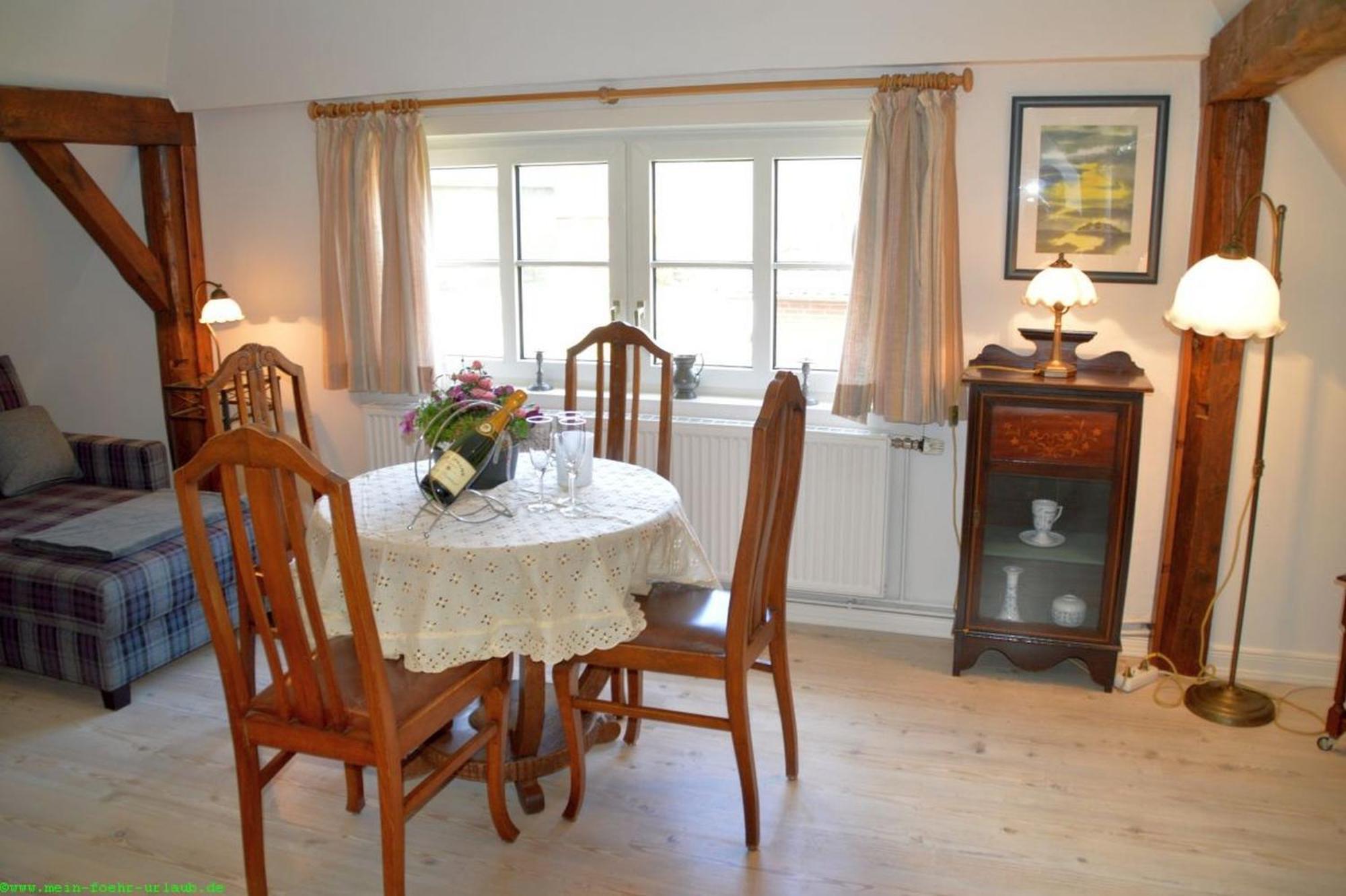 Haus 94-Whg Og Apartment Oldsum Bagian luar foto